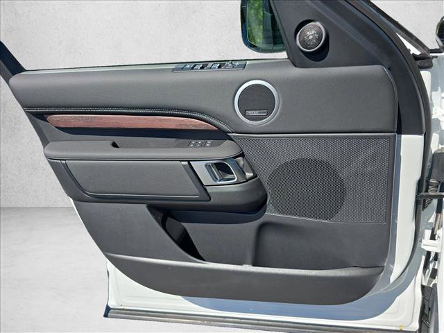 New 2026 Land Rover Discovery Dynamic SE AWD/4WD image 26