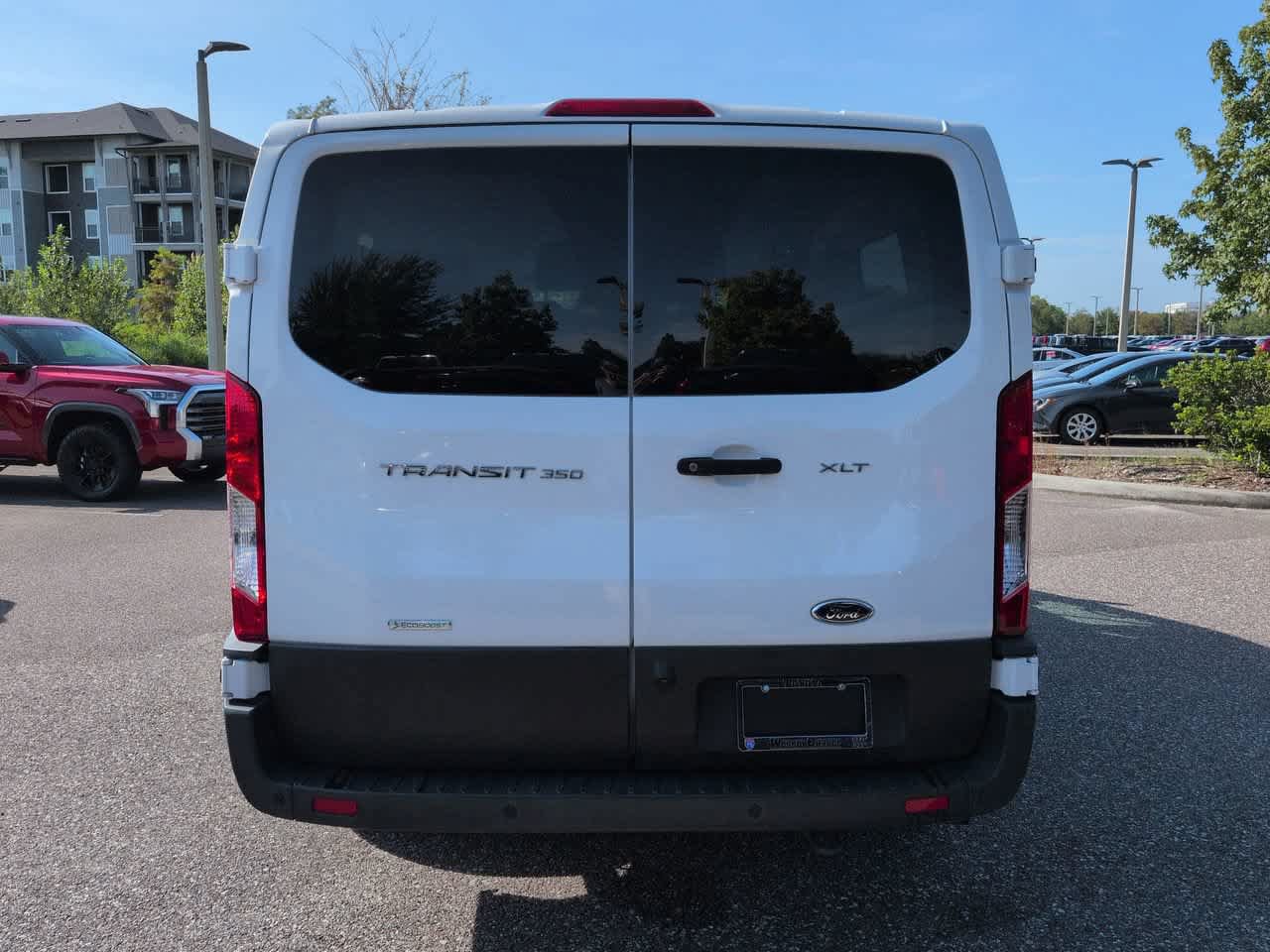 Used 2023 Ford Transit 350 XLT RWD image 5