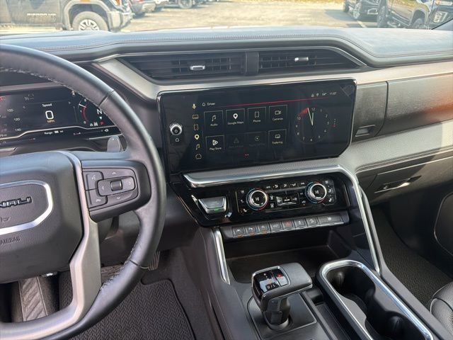 Used 2024 GMC Sierra 1500 Denali w/ Denali Reserve Package AWD/4WD image 19