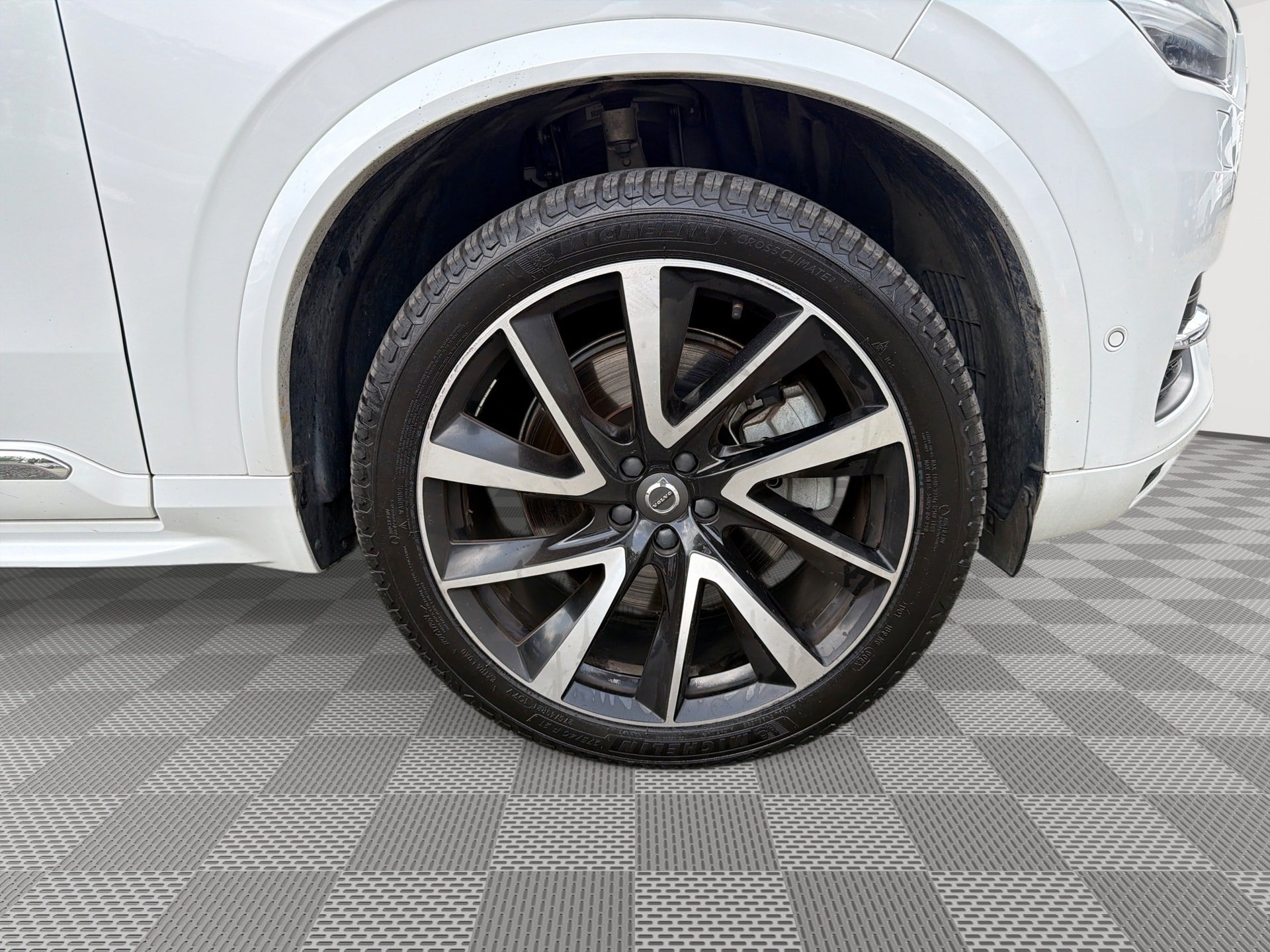 Used 2019 Volvo XC90 T8 Inscription w/ Luxury Package AWD/4WD image 31