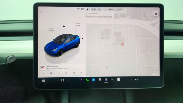 Used 2024 Tesla Model Y Performance AWD/4WD image 46