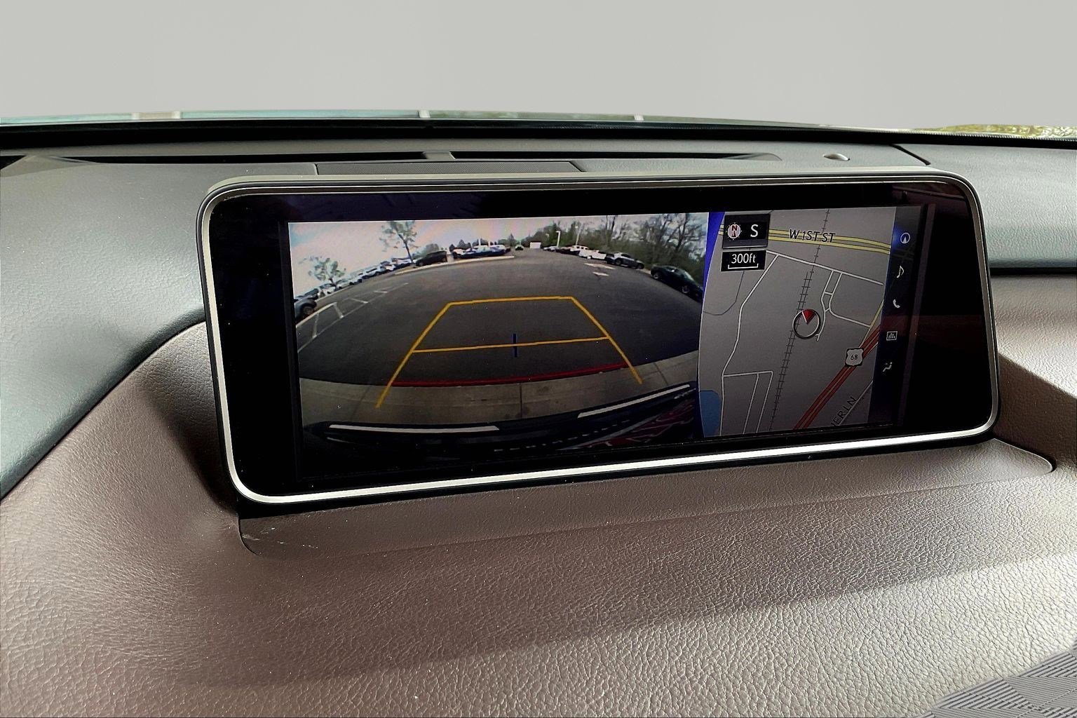 Used 2019 Lexus RX 450hL Luxury image 14