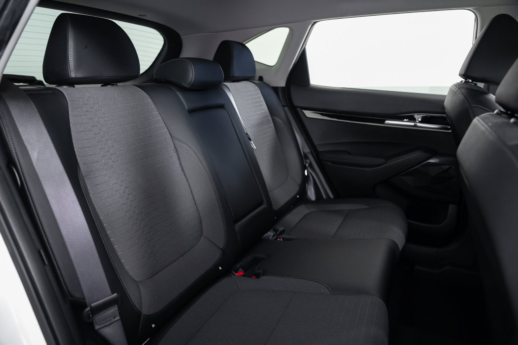 Used 2023 Kia Seltos S FWD image 21