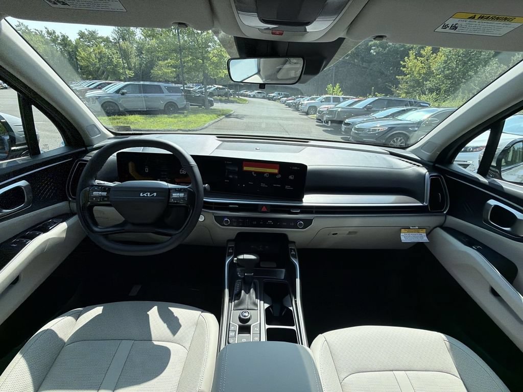 New 2026 Kia Sorento S FWD image 37