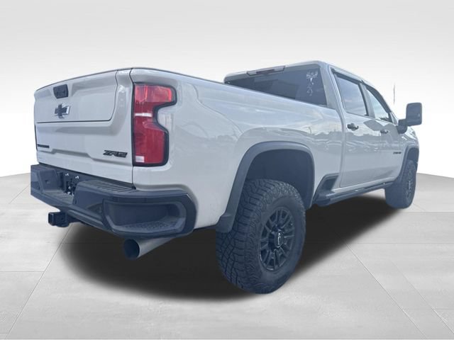 Used 2026 Chevrolet Silverado 2500 ZR2 w/ LPO, Dark Essentials Package AWD/4WD image 7