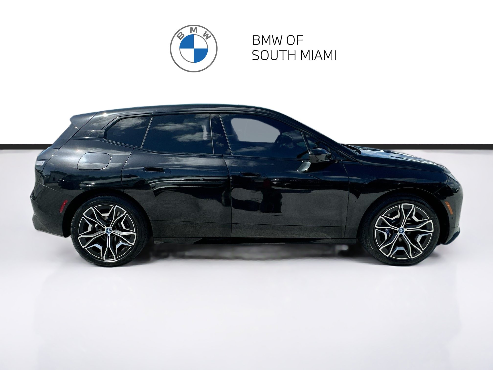 Used 2023 BMW iX M60 w/ Executive Package AWD/4WD image 8