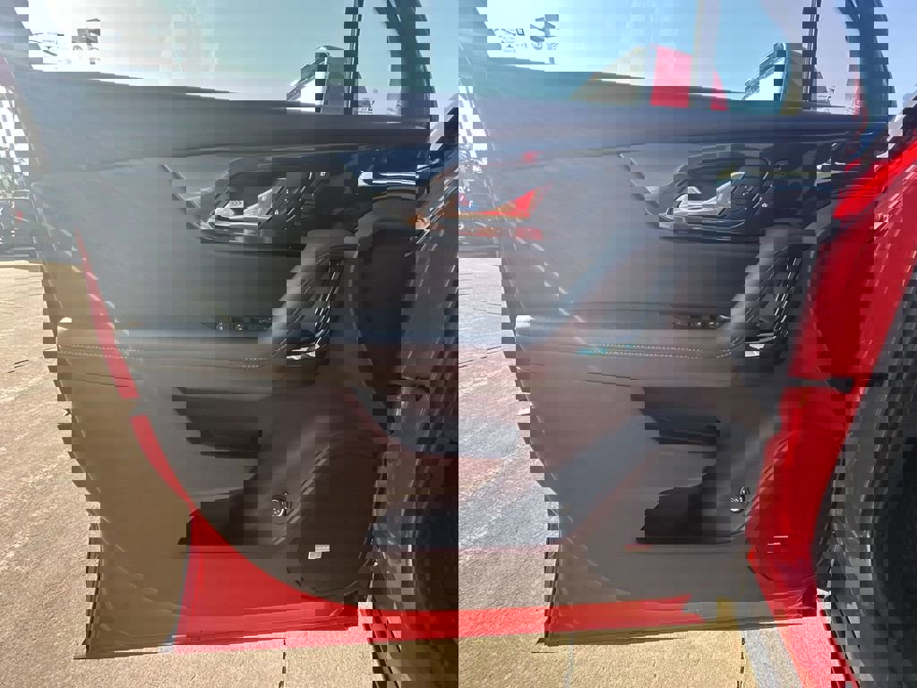 Certified 2021 Chevrolet Blazer RS w/ Enhanced Convenience Package image 24