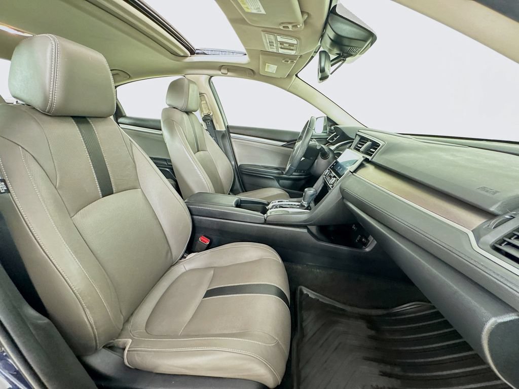 Used 2017 Honda Civic Touring image 38