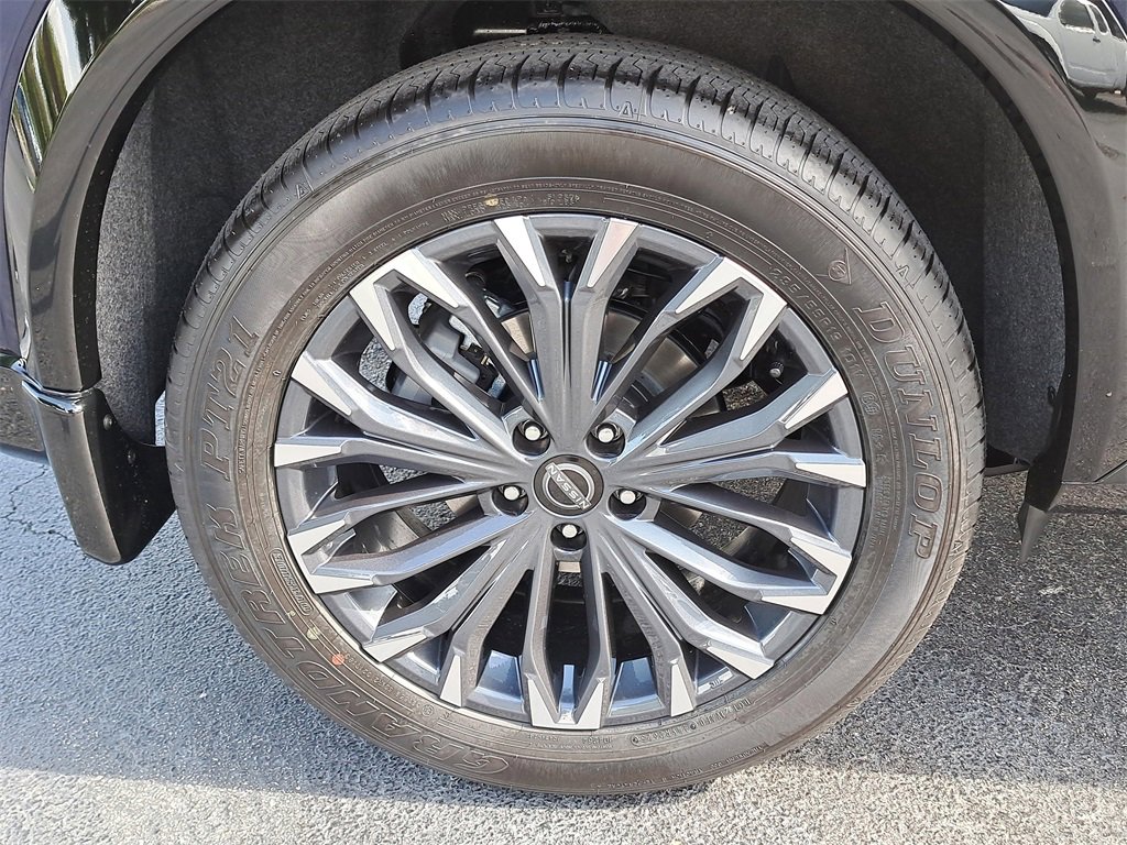 New 2026 Nissan Rogue Platinum image 8