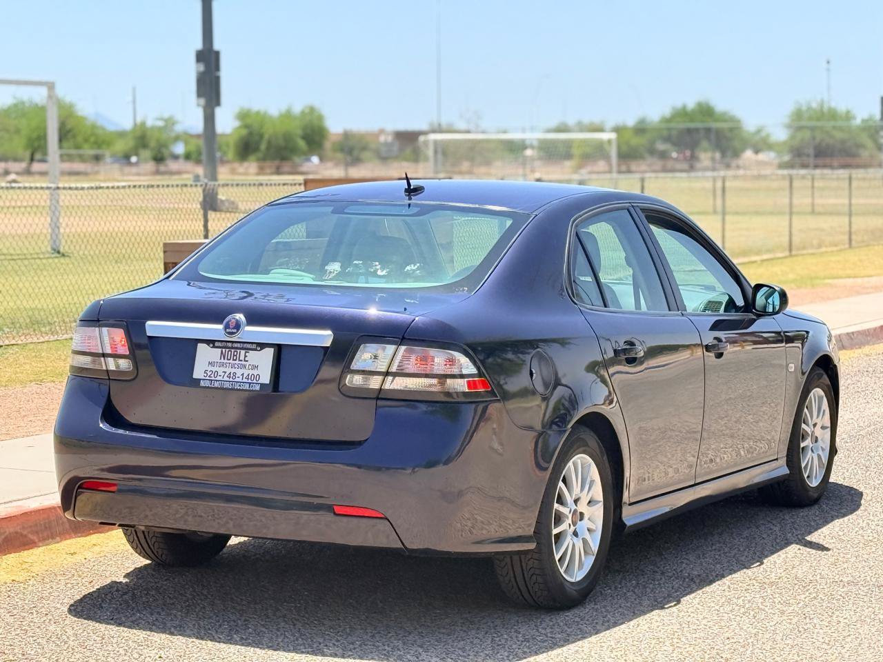 Used 2009 Saab 9-3 2.0T w/ Cold Weather Package FWD image 5