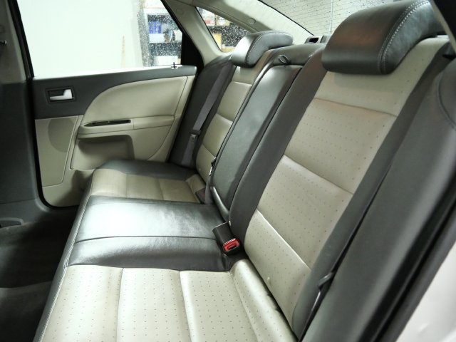 Used 2008 Mercury Sable Premier FWD image 12