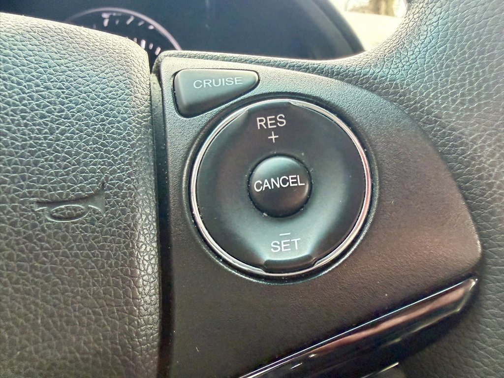 Used 2016 Honda HR-V LX image 25