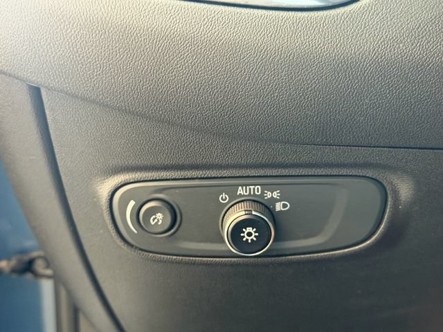 Used 2024 Chevrolet Equinox LT FWD image 26