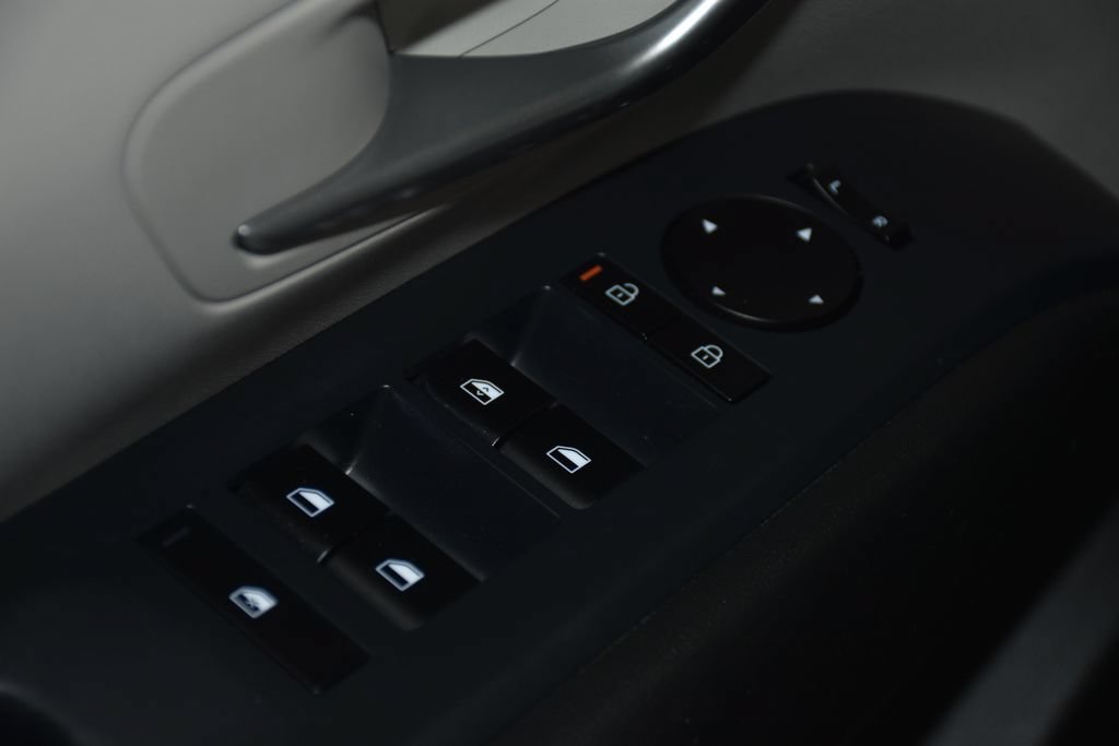 Certified 2025 Hyundai Tucson SE AWD/4WD image 23