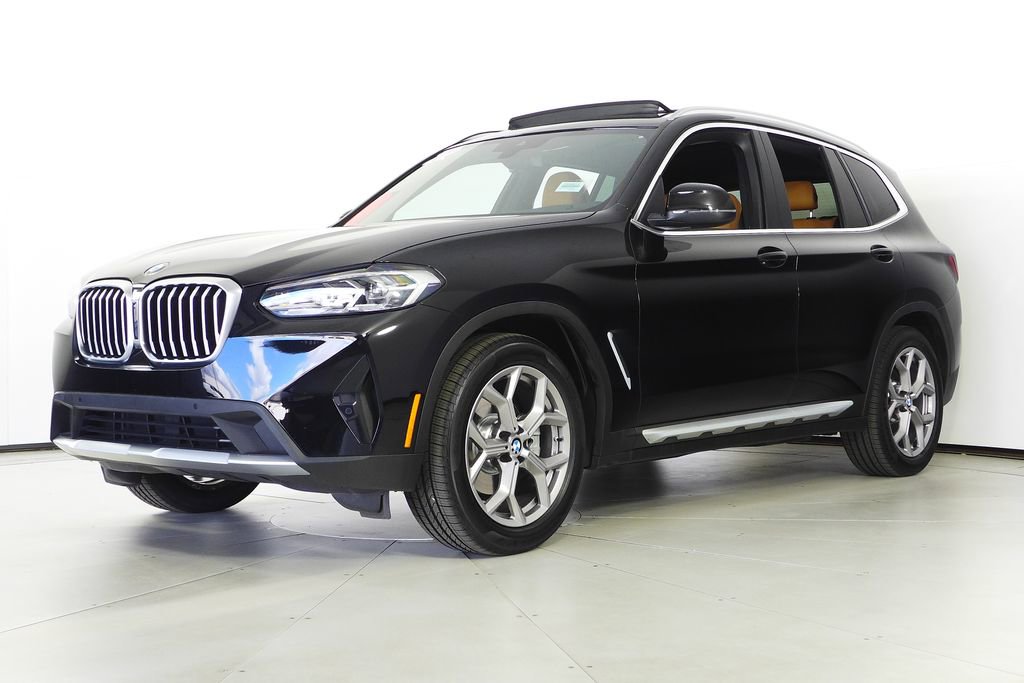 Used 2022 BMW X3 sDrive30i w/ Premium Package image 2