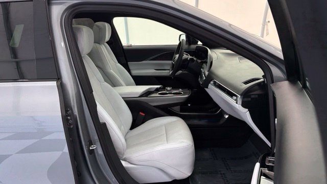 Used 2024 Cadillac Lyriq Sport w/ LPO, Floor Liner Package RWD image 20