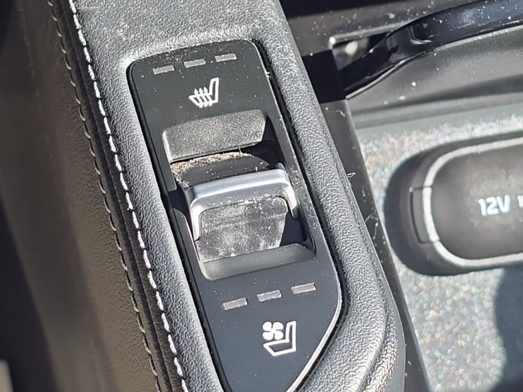 Used 2021 Kia Telluride SX w/ SX Prestige Package image 17