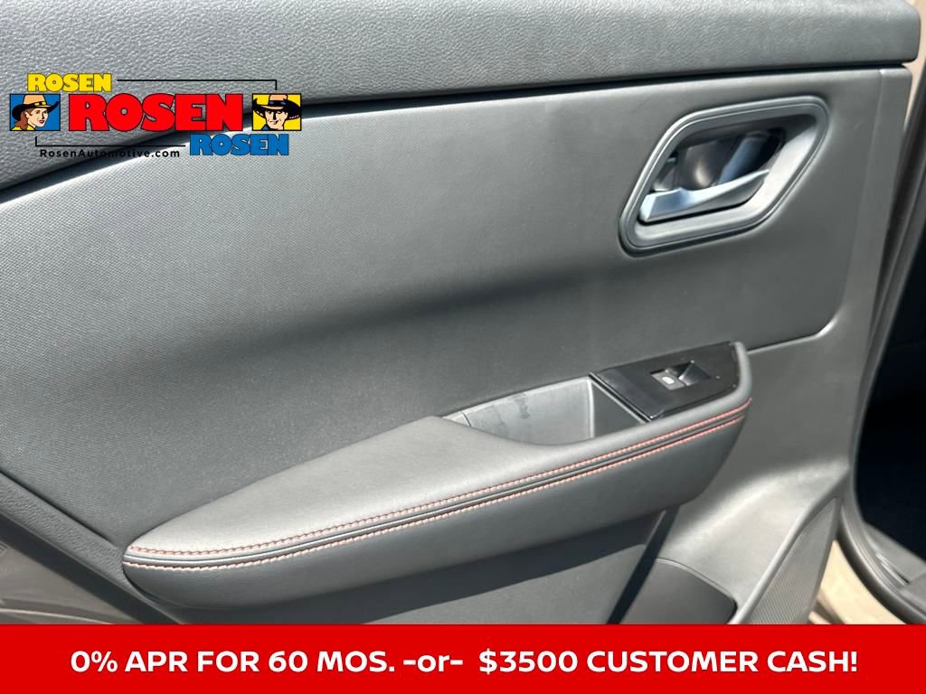 New 2026 Nissan Rogue Rock Creek image 14