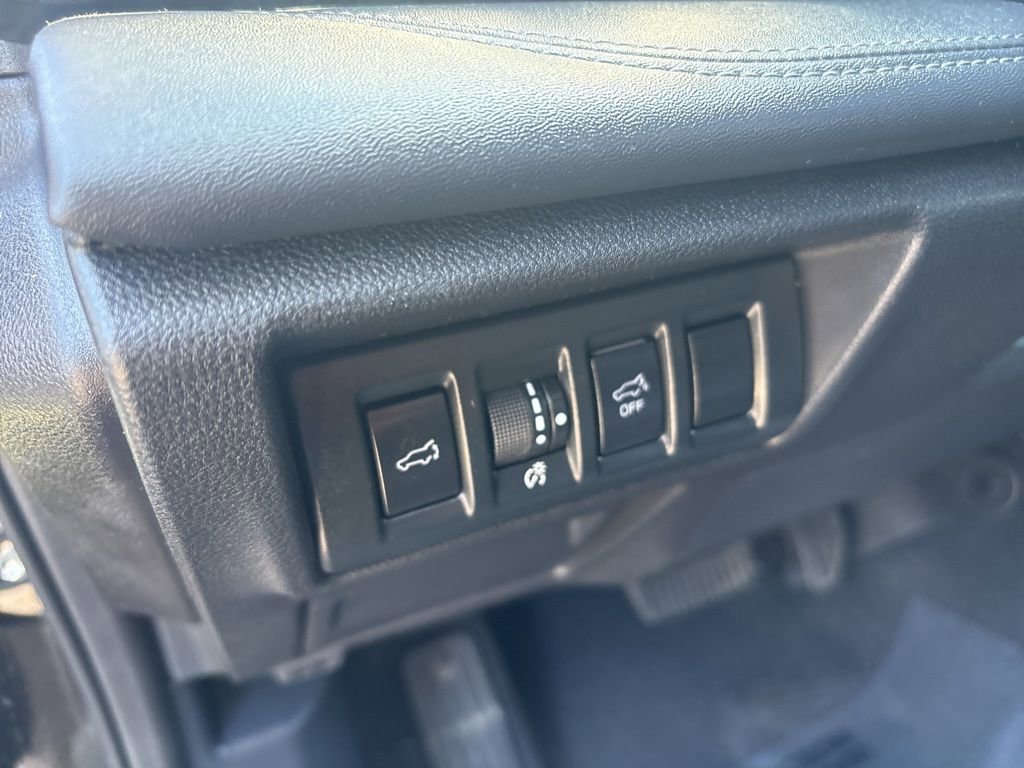 Certified 2023 Subaru Outback Limited AWD/4WD image 22