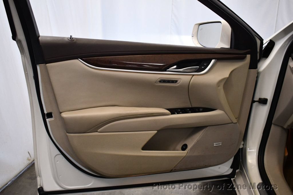 Used 2013 Cadillac XTS Premium FWD image 7