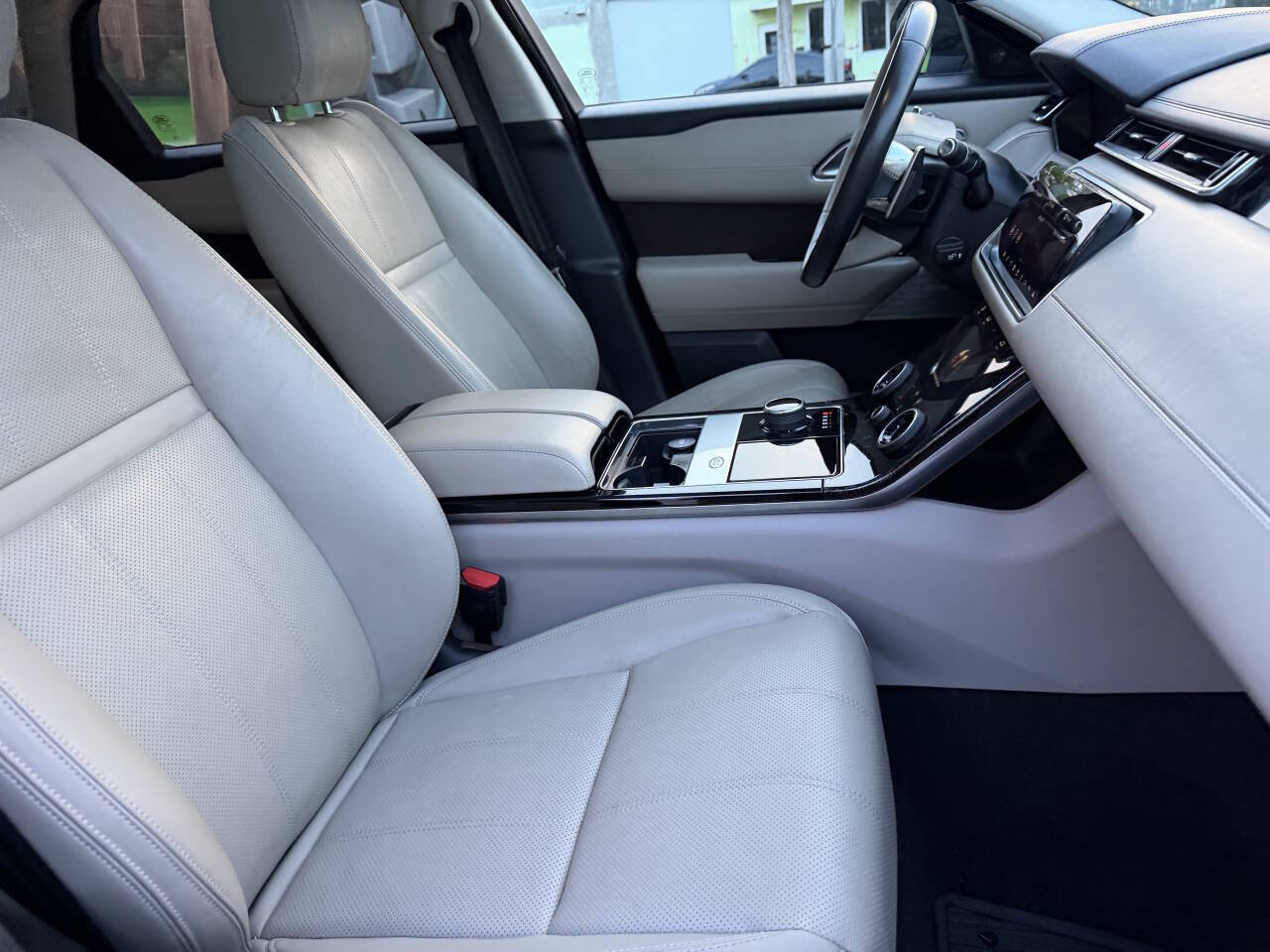 Used 2018 Land Rover Range Rover Velar R-Dynamic SE AWD/4WD image 21