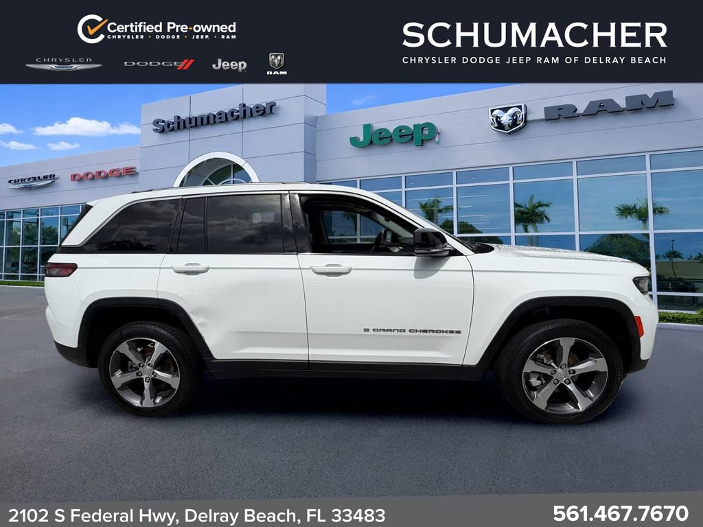 Certified 2023 Jeep Grand Cherokee Limited AWD/4WD image 8
