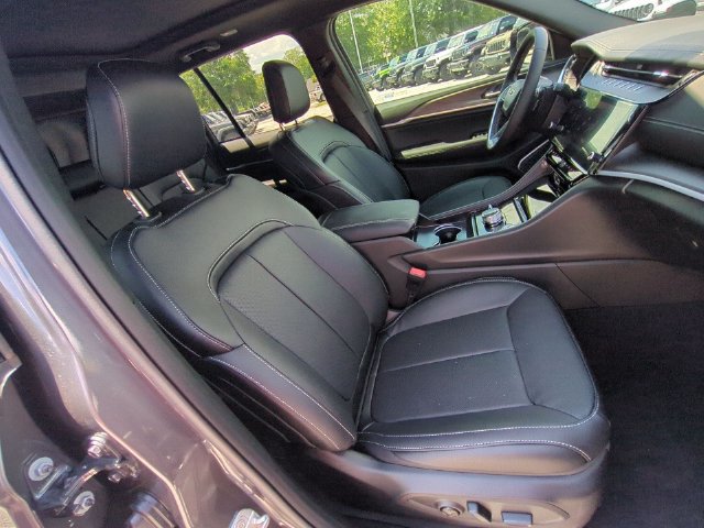 New 2026 Jeep Grand Cherokee Limited AWD/4WD image 37