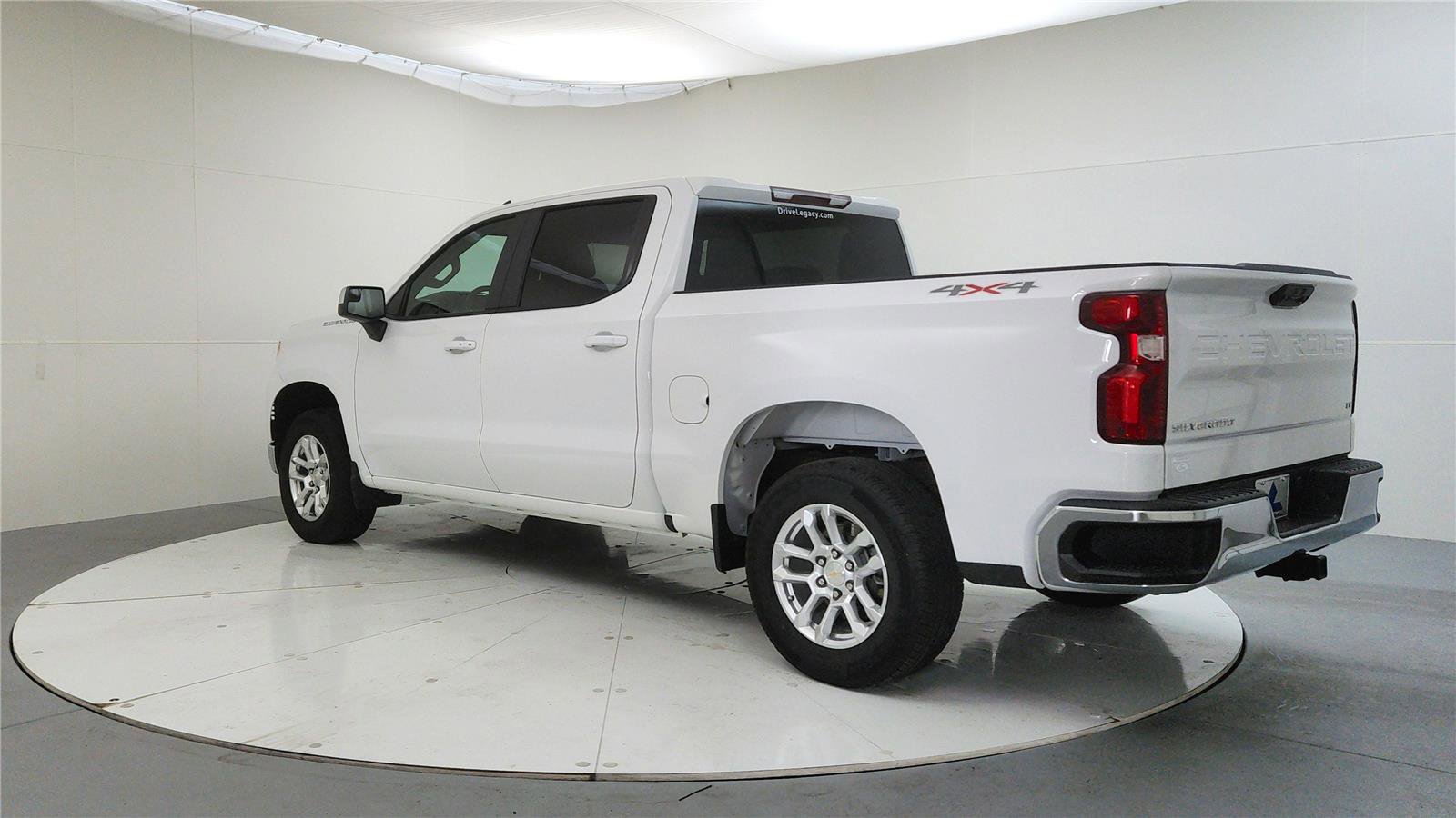 Used 2023 Chevrolet Silverado 1500 LT image 6
