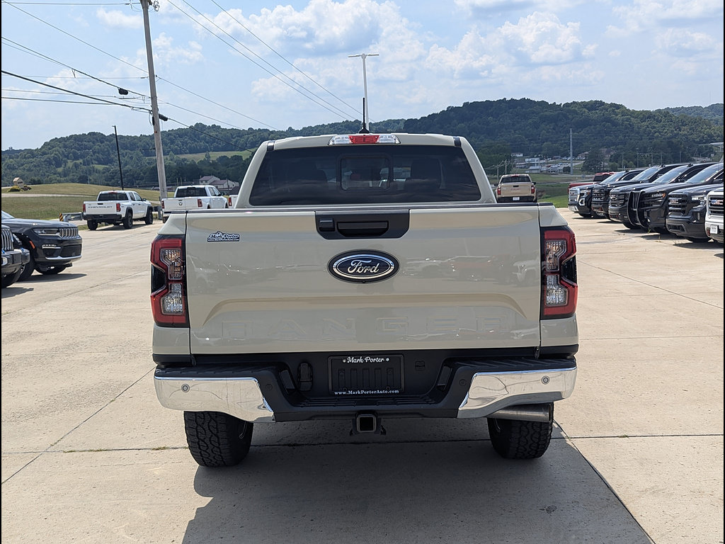Used 2026 Ford Ranger Lariat w/ FX4 Off-Road Package AWD/4WD image 8