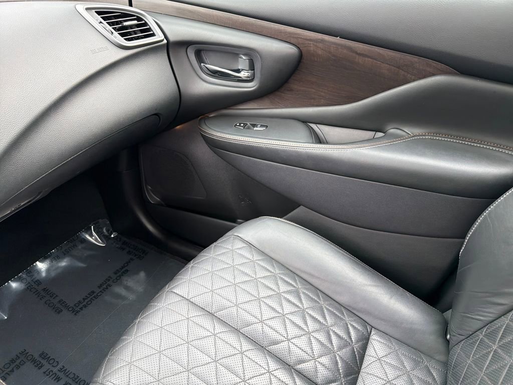 Certified 2022 Nissan Murano Platinum w/ Cargo Package image 32