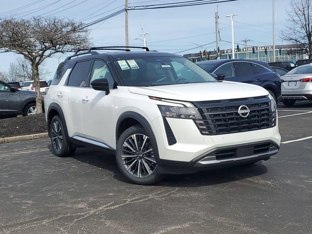 New 2026 Nissan Pathfinder Platinum AWD/4WD image 11