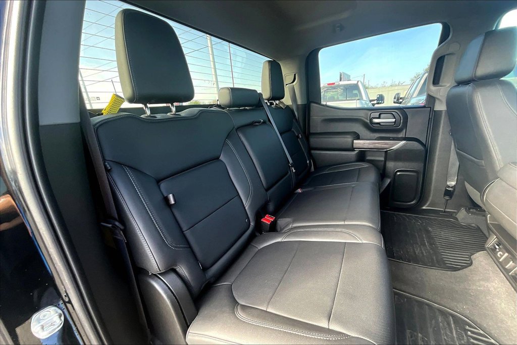 Used 2021 Chevrolet Silverado 1500 LTZ AWD/4WD image 29