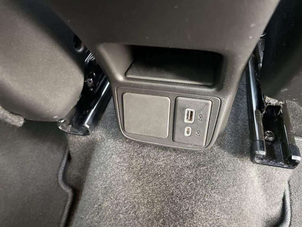Used 2020 Buick Encore GX Select image 23
