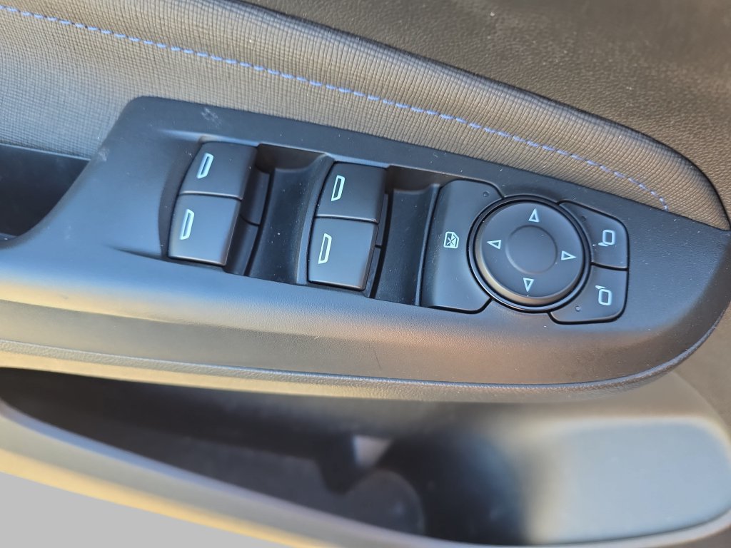 Certified 2024 Buick Envista Sport Touring w/ Convenience I Package FWD image 30