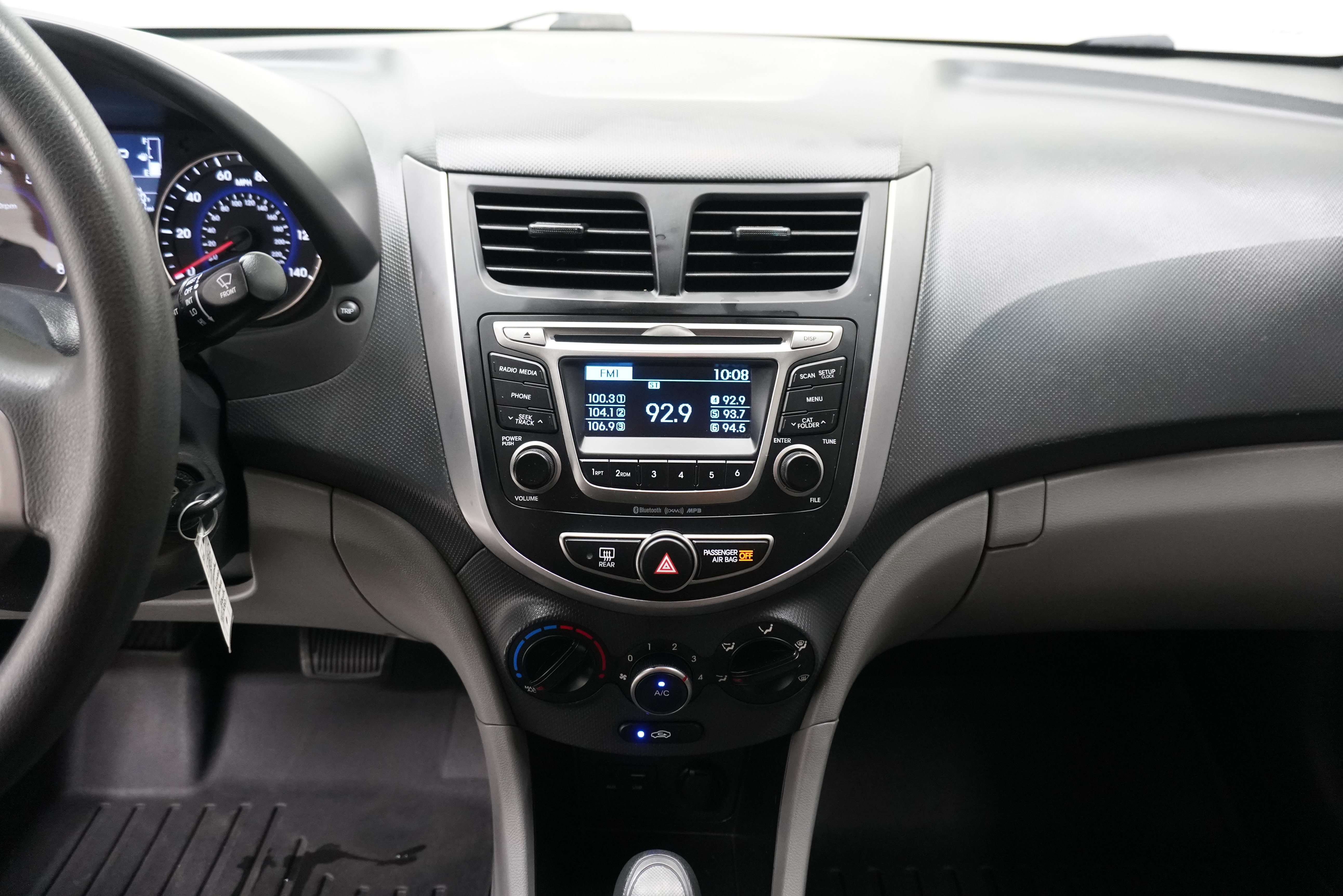 Used 2017 Hyundai Accent Value Edition FWD image 15