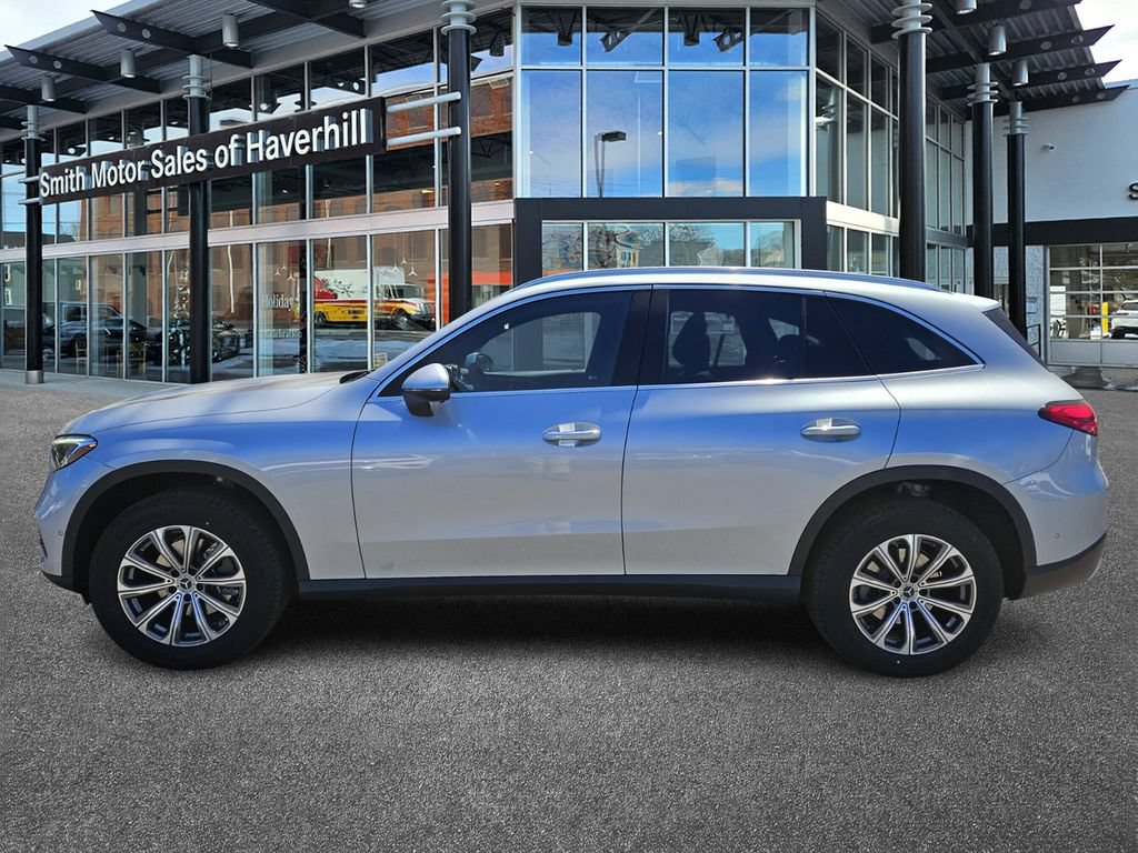 New 2026 Mercedes-Benz GLC 300 4MATIC image 2