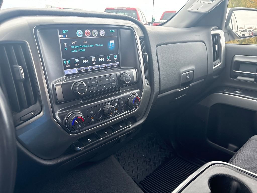 Used 2018 Chevrolet Silverado 1500 LT w/ All Star Edition image 22