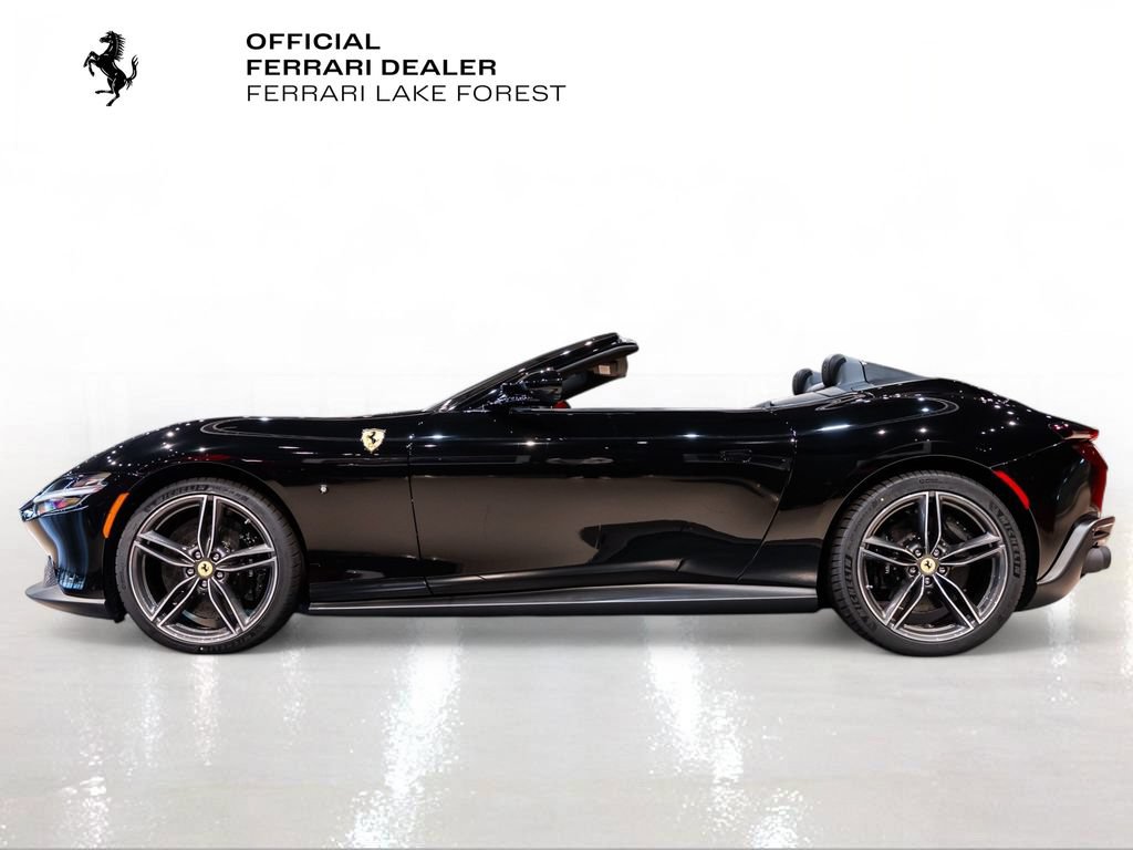 Used 2026 Ferrari Roma Spider RWD image 3