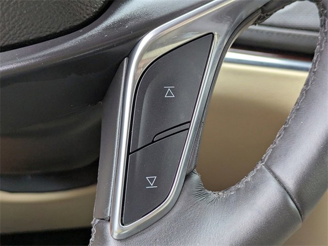 Used 2017 Cadillac XT5 Luxury w/ Driver Awareness Package image 30