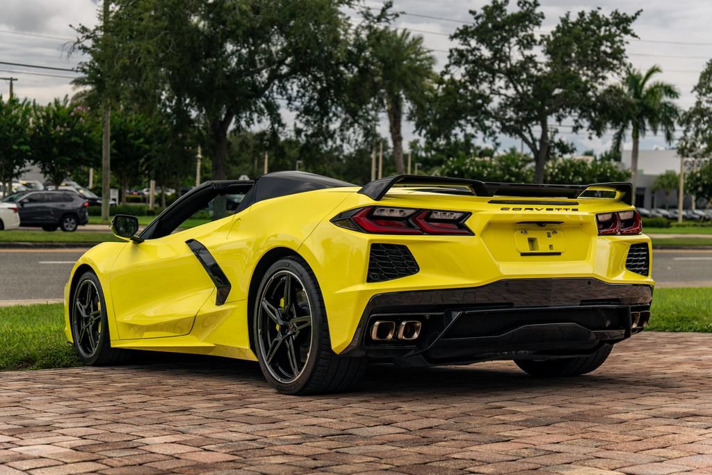 Used 2023 Chevrolet Corvette Stingray Preferred Conv w/ Z51 Performance Package RWD image 4