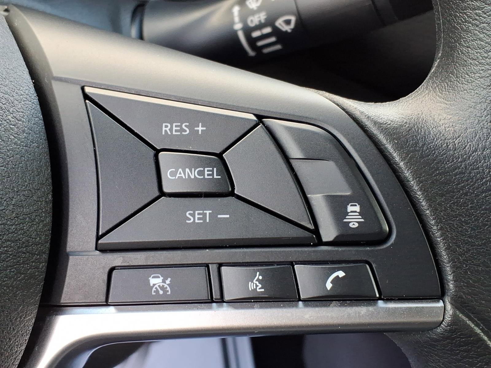 Certified 2023 Nissan Sentra SV image 28