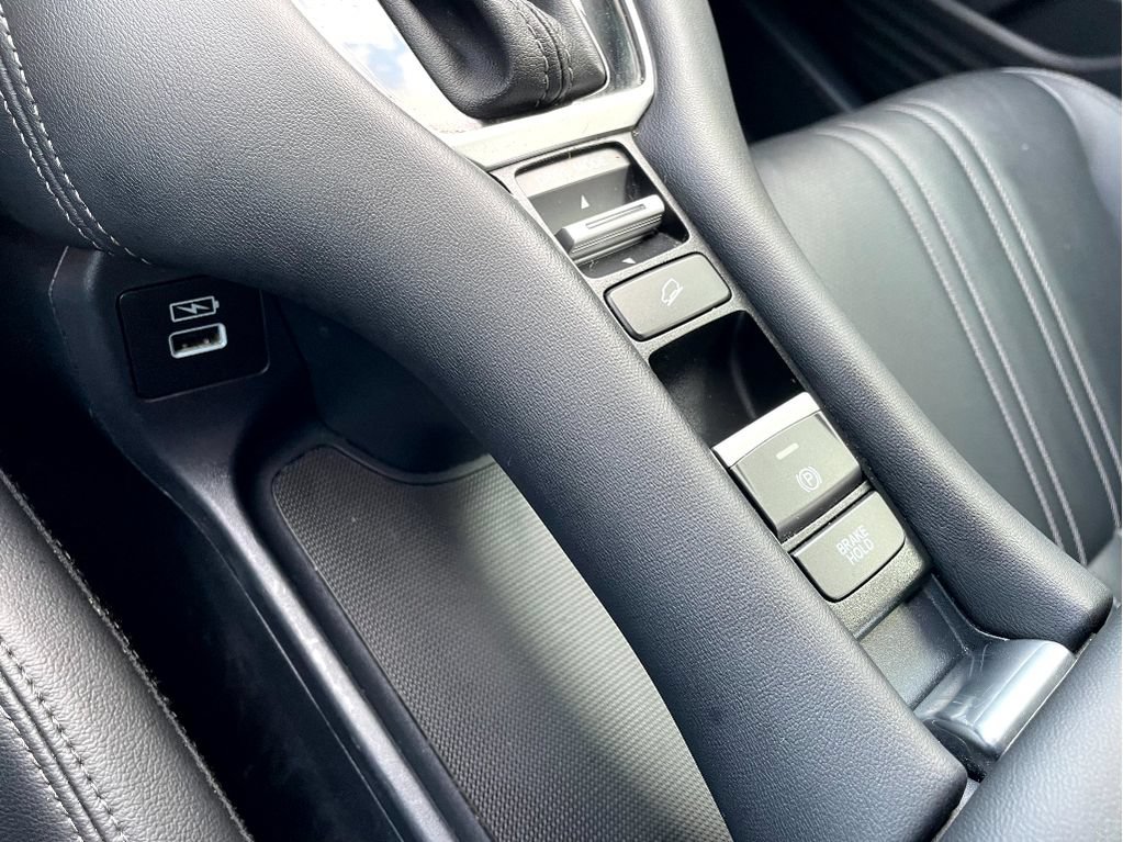 Used 2023 Honda HR-V EX-L image 21