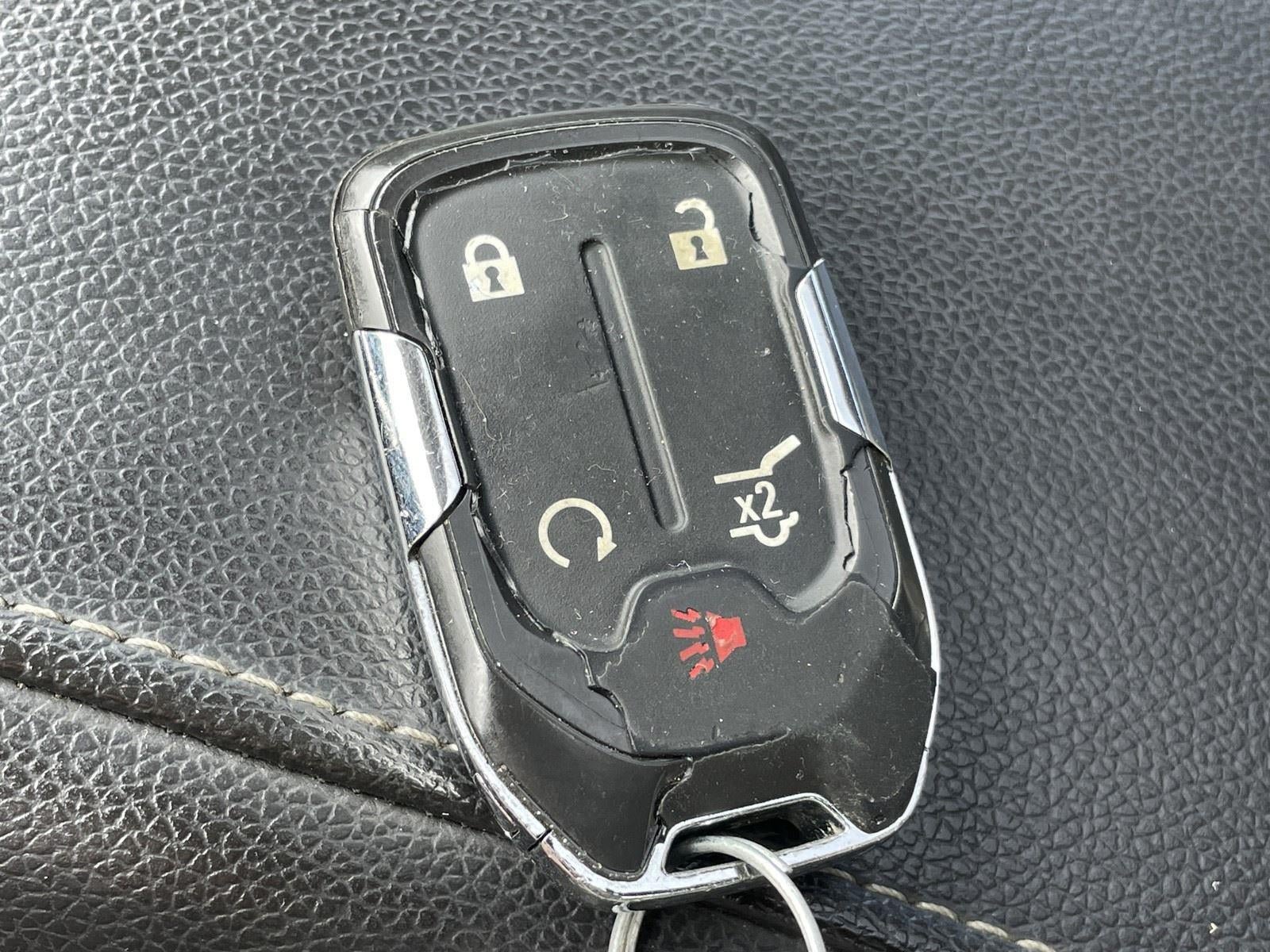 Used 2019 GMC Acadia SLT w/ Black Edition FWD image 32