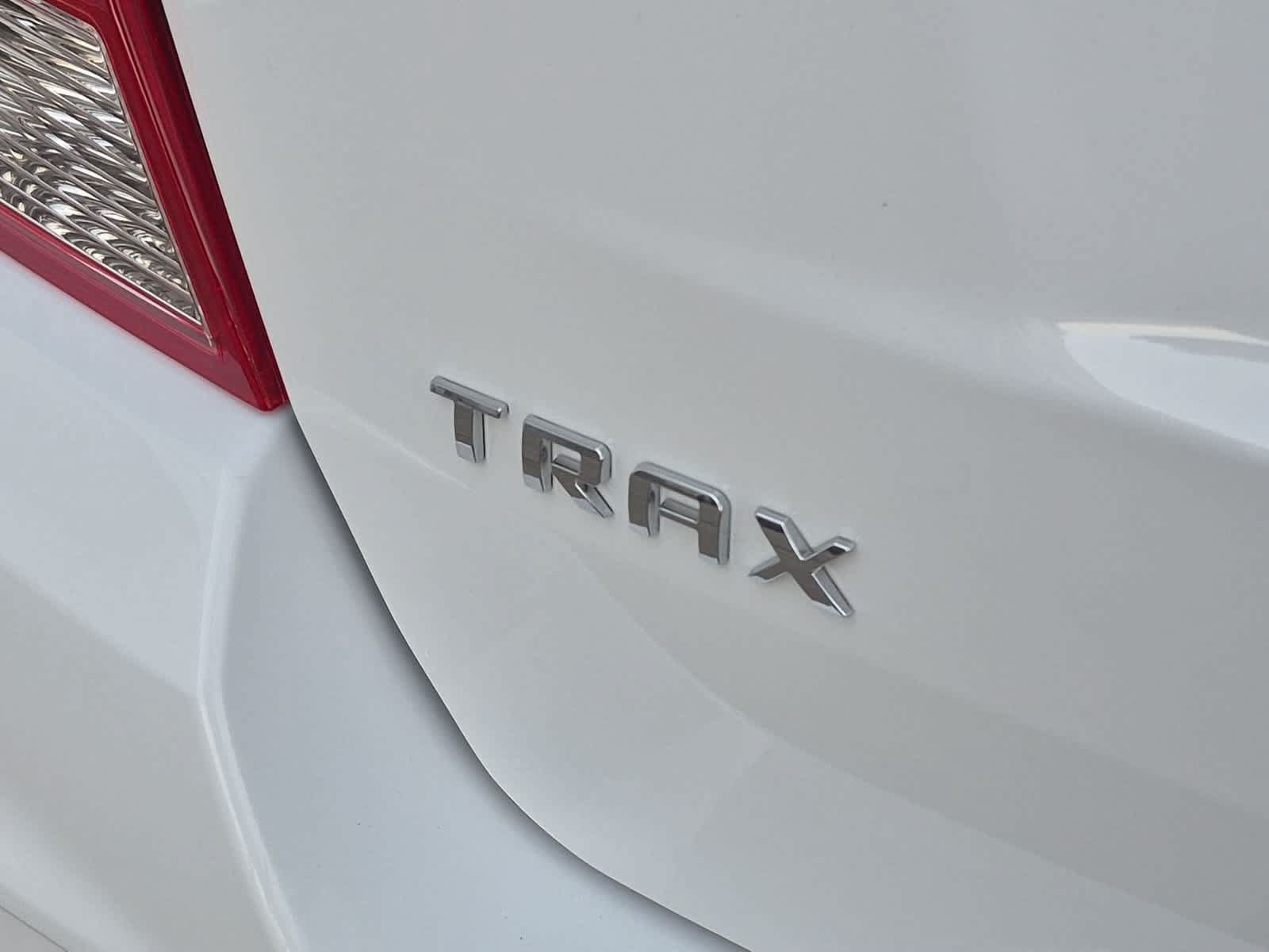 Used 2019 Chevrolet Trax LS FWD image 12