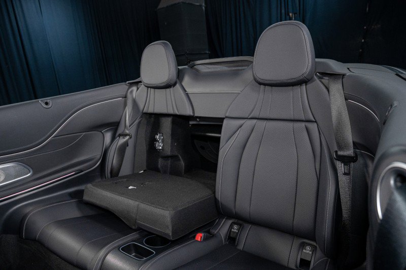 Used 2025 Mercedes-Benz CLE 300 4MATIC Cabriolet image 30