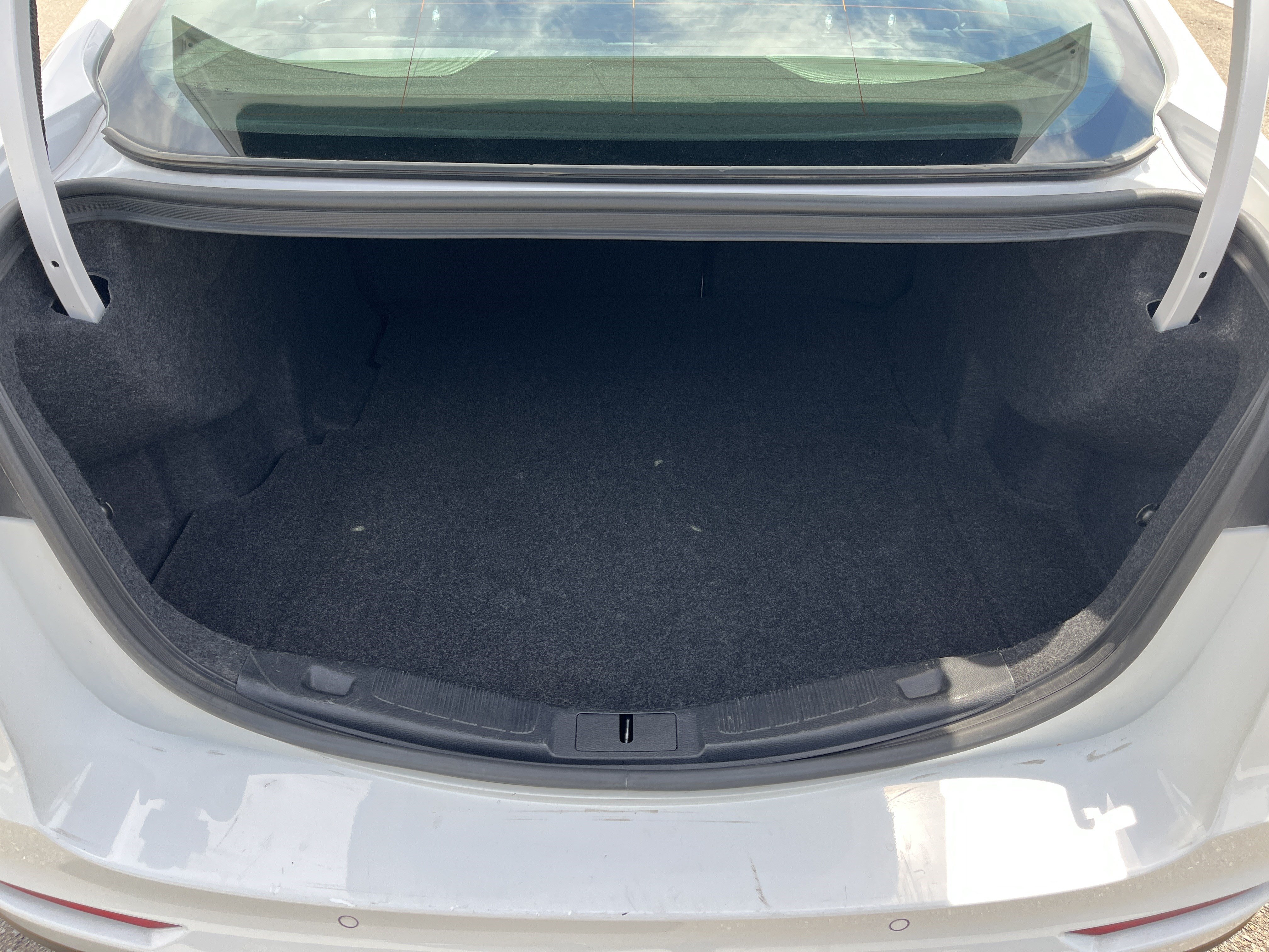 Used 2019 Ford Fusion SEL FWD image 35