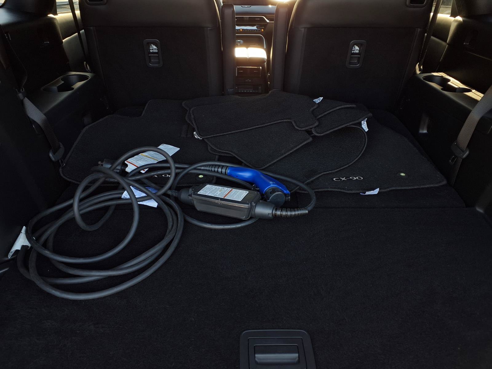 Used 2024 MAZDA CX-90 Plug-In Hybrid w/ Premium Plus AWD/4WD image 4