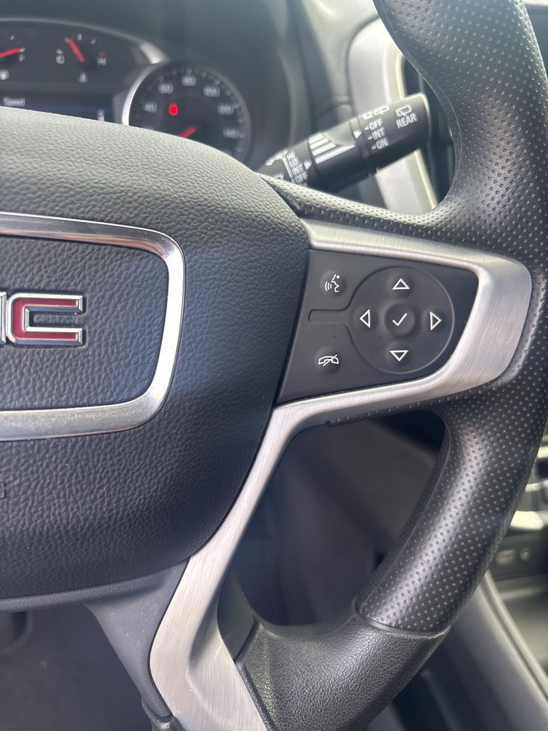 Used 2024 GMC Terrain SLE image 18