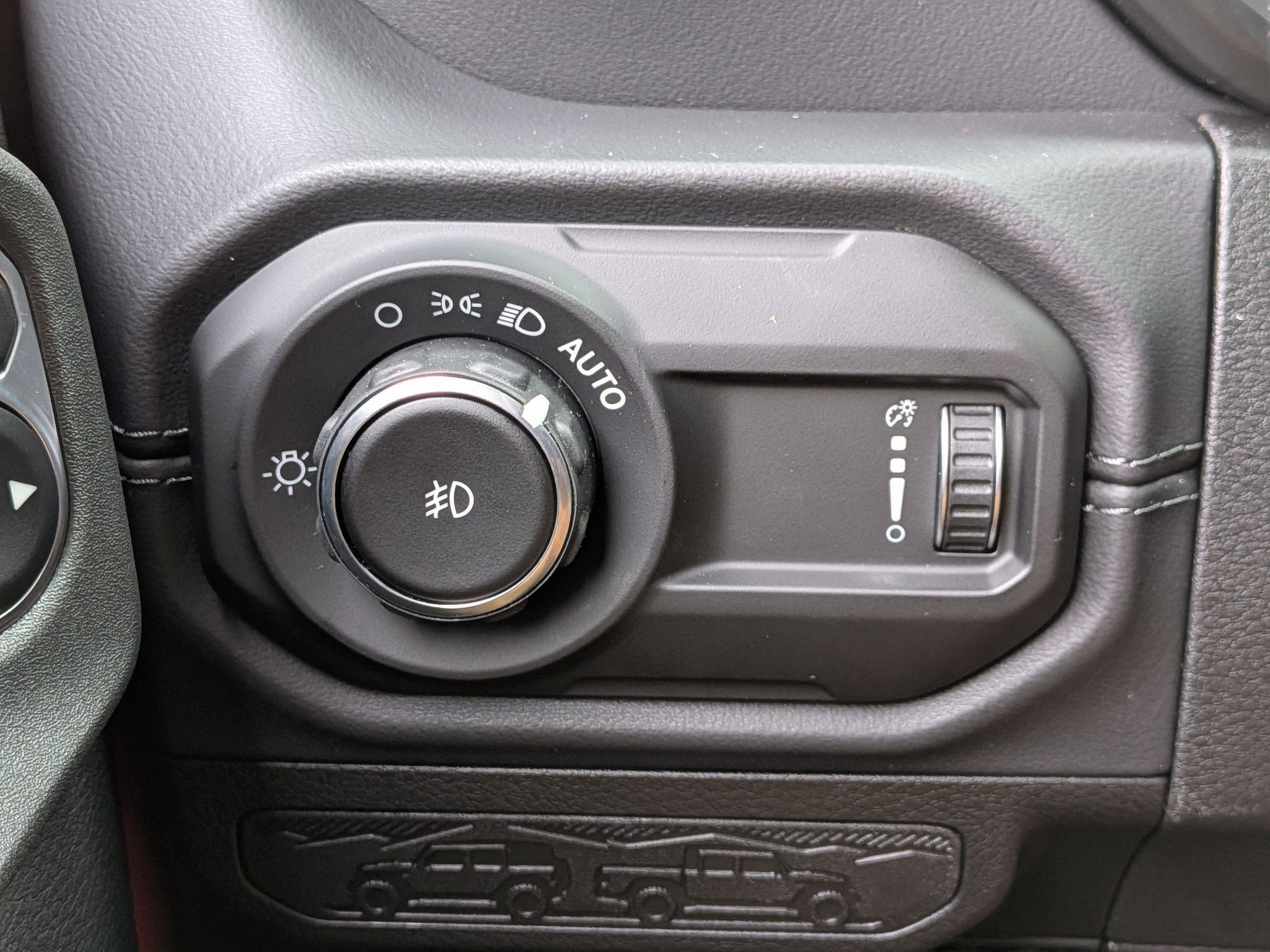 New 2026 Jeep Wrangler Sahara AWD/4WD image 14