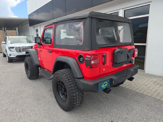 Used 2019 Jeep Wrangler Sport AWD/4WD image 6